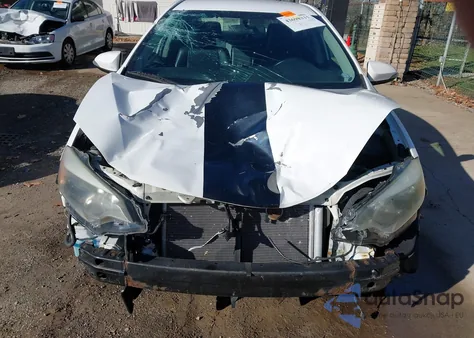 2015 Toyota Corolla S Plus z USA, uszkodzony, nr VIN 2T1BURHEXFC397894